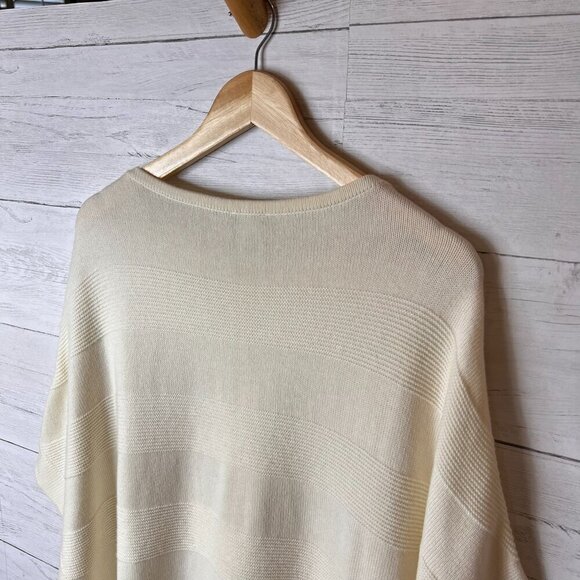 Talbots Sweater Womens Size Small Ivory Poncho Nautical Buttons Cape Lambs Wool - Picture 15 of 16